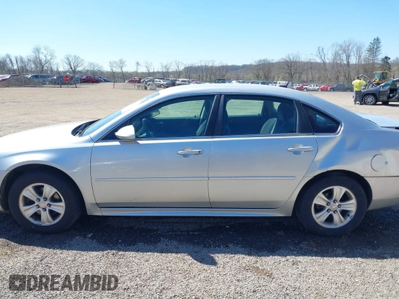 2014 Chevrolet Impala LS with VIN 2G1WA5E39E1153813, listed as a IAAI auction lot 42062409 with 343,418 mi miles and . Bid and sale history available at DreamBid. Image 14.