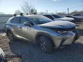 2020 Lexus NX 300h z VIN JTJGJRDZ6L2130945, wystawiony jako Copart lot #87912485 z przebiegiem 82 820 mil mil oraz Szkoda całkowita • Salvage title. Historia ofert i sprzedaży dostępna na DreamBid. Obrazek 4.