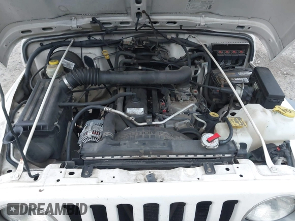 2006 Jeep Wrangler Sport Right Hand Drive with VIN 1J4F449S16P709895, listed as a IAAI auction lot 41349311 with 157,125 mi miles. Bid and sale history available at carsss.com. Image 10.