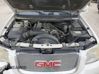 2008 GMC Envoy Denali with VIN 1GKET63MX82118446, listed as a Copart auction lot 44734735 with 244,054 mi miles and Salvage Title. Bid and sale history available at carsss.com. Image 12.