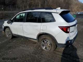 2022 Honda Passport TrailSport with VIN 5FNYF8H69NB001312, listed as a Copart auction lot 35850053 with 15,415 mi miles. Bid and sale history available at carsss.com. Image 2.