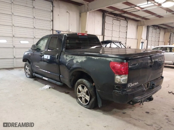 2007 Toyota Tundra SR5 with VIN 5TFBV54107X007994, listed as a IAAI auction lot 41581644 with 236,267 mi miles. Bid and sale history available at carsss.com. Image 3.