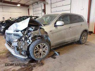 2016 Mitsubishi Outlander Sport 2.4 ES with VIN JA4AR3AW7GZ033432, listed as a IAAI auction lot 41375756 with 117,409 mi miles. Bid and sale history available at carsss.com. Image 18.