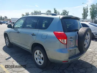 2008 Toyota RAV4 with VIN JTMZD33V085104930, listed as a IAAI auction lot 42068409 with 187,574 mi miles. Bid and sale history available at carsss.com. Image 3.