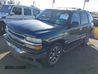 2002 Chevrolet Tahoe LS with VIN 1GNEC13T12R134174, listed as a IAAI auction lot 41233999 with 235,892 mi miles. Bid and sale history available at carsss.com. Image 2.
