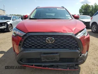 2022 Toyota Corolla Cross LE z VIN 7MUCAABG6NV007698, wystawiony jako Copart lot #61803785 z przebiegiem 31 309 mil mil oraz Szkoda całkowita • Salvage title. Historia ofert i sprzedaży dostępna na DreamBid. Obrazek 5.