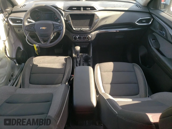 2021 Chevrolet TrailBlazer LT with VIN KL79MPSL5MB111419, listed as a Copart auction lot 70817134 with 57,069 mi miles and Salvage Title. Bid and sale history available at DreamBid. Image 8.