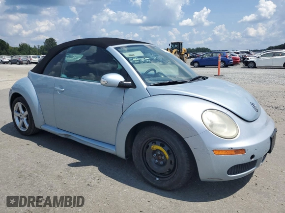 2009 Volkswagen Beetle S with VIN 3VWRG31Y09M406134, listed as a Copart auction lot 69293484 with 116,733 mi miles and Salvage title. Bid and sale history available at DreamBid. Image 4.