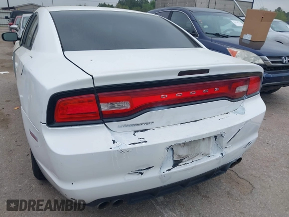 2012 Dodge Charger SE with VIN 2C3CDXBG3CH119847, listed as a IAAI auction lot 41876999 with 222,001 mi miles and . Bid and sale history available at DreamBid. Image 6.