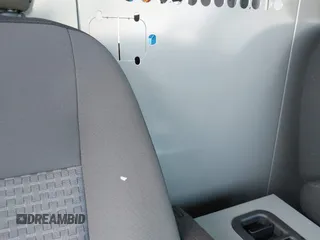 2023 Ford Transit Cargo с VIN 1FTBR2C89PKA72549, выставлен на аукционе IAAI как лот 41514703 с пробегом 12 507 миль миль и . История ставок и продаж доступна на DreamBid. Изображение 8.