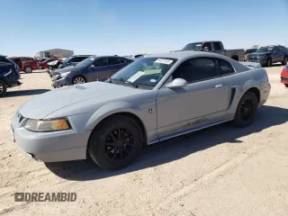 2000 Ford Mustang with VIN 1FAFP4047YF160570, listed as a Copart auction lot 44527895 with 183,026 mi miles and Salvage Title. Bid and sale history available at carsss.com. Image 1.