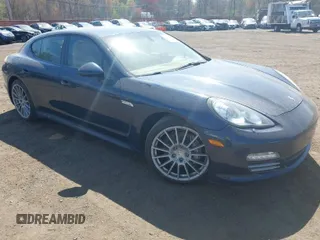 2011 Porsche Panamera с VIN WP0AA2A78BL013850, выставлен на аукционе IAAI как лот 42095245 с пробегом 104 730 миль миль и . История ставок и продаж доступна на DreamBid. Изображение 1.