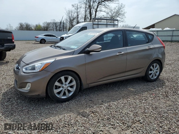 2014 Hyundai Accent SE with VIN KMHCU5AE8EU175200, listed as a Copart auction lot 54974145 with 152,258 mi miles and Clean Title. Bid and sale history available at carsss.com. Image 1.
