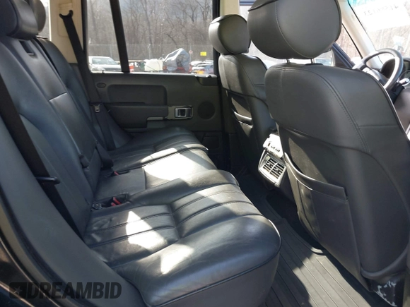 2003 Land Rover Range Rover HSE with VIN SALME11403A138235, listed as a IAAI auction lot 41586123 with 173,546 mi miles and . Bid and sale history available at DreamBid. Image 8.