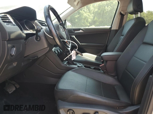 2018 Volkswagen Tiguan SEL с VIN 3VV2B7AX9JM095648, выставлен на аукционе Copart как лот 62558265 с пробегом 104 498 миль миль и Списание • Salvage title. История ставок и продаж доступна на DreamBid. Изображение 7.