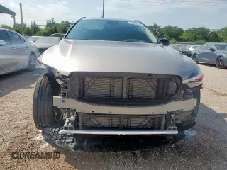 2025 Volvo XC60 Plus z VIN YV4M12RC9S1116363, wystawiony jako Copart lot #57709755 z przebiegiem 9 523 mil mil oraz Czysty tytuł • Clean title. Historia ofert i sprzedaży dostępna na DreamBid. Obrazek 5.
