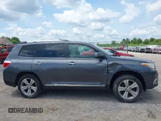 2013 Toyota Highlander Limited with VIN 5TDDK3EH7DS260071, listed as a IAAI auction lot 42526334 with 150,516 mi miles and . Bid and sale history available at DreamBid. Image 13.