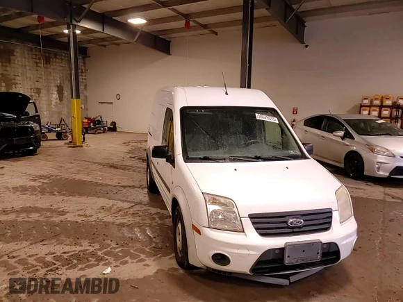 2013 Ford Transit Connect XLT z VIN NM0LS7BN1DT135692, wystawiony jako Copart lot #56526015 z przebiegiem 237 330 mil mil oraz Szkoda całkowita • Salvage title. Historia ofert i sprzedaży dostępna na DreamBid. Obrazek 15.