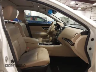 2015 Nissan Altima S with VIN 1N4AL3AP9FN310352, listed as a IAAI auction lot 41902234 with 60,132 mi miles and . Bid and sale history available at DreamBid. Image 5.