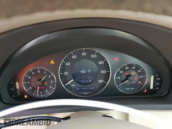 2009 Mercedes-Benz CLK-Class 3.5L with VIN WDBTJ56H79F268685, listed as a Copart auction lot 78063114 with 118,957 mi miles and Salvage Title. Bid and sale history available at carsss.com. Image 9.