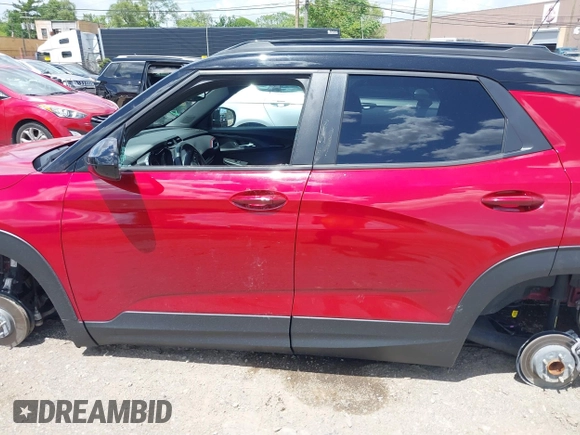 2021 Chevrolet TrailBlazer RS with VIN KL79MTSL1MB075253, listed as a IAAI auction lot 39594427 with 17,830 mi miles. Bid and sale history available at carsss.com. Image 14.