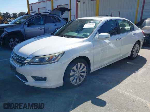2014 Honda Accord Sedan EX-L with VIN 1HGCR2F8XEA024143, listed as a IAAI auction lot 41933648 with 77,548 mi miles. Bid and sale history available at carsss.com. Image 2.