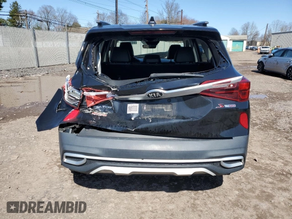 2021 Kia Seltos S with VIN KNDEUCA25M7096104, listed as a Copart auction lot 51390905 with 46,774 mi miles and Salvage Title. Bid and sale history available at carsss.com. Image 6.
