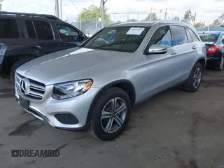 2019 Mercedes-Benz GLC 300 with VIN WDC0G4JB4KV129605, listed as a IAAI auction lot 42207132 with 39,743 mi miles and . Bid and sale history available at DreamBid. Image 17.