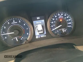2020 Toyota Sienna LE с VIN 5TDJZ3DC0LS251165, выставлен на аукционе IAAI как лот 42619736 с пробегом 48 223 миль миль и . История ставок и продаж доступна на DreamBid. Изображение 12.