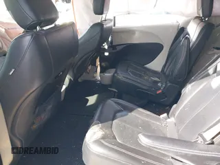2022 Chrysler Pacifica Touring L with VIN 2C4RC1BGXNR132615, listed as a IAAI auction lot 41643983 with 45,717 mi miles and . Bid and sale history available at DreamBid. Image 8.