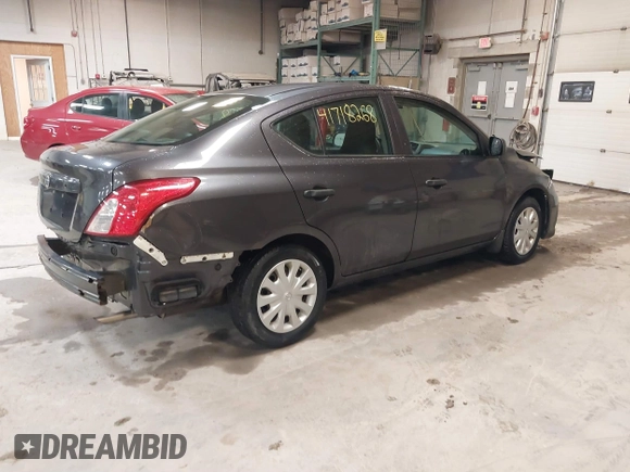 2015 Nissan Versa SV with VIN 3N1CN7AP6FL953216, listed as a IAAI auction lot 41718268 with 118,379 mi miles. Bid and sale history available at carsss.com. Image 4.