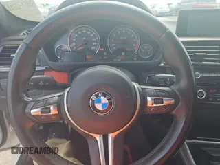 2015 BMW M3 z VIN WBS3C9C57FP803591, wystawiony jako Copart lot #59972975 z przebiegiem 183 051 mil mil oraz Tytuł czysty. Historia ofert i sprzedaży dostępna na DreamBid. Obrazek 12.