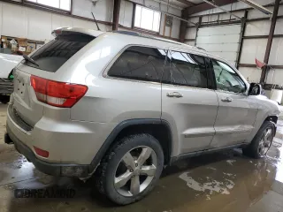 2013 Jeep Grand Cherokee Overland with VIN 1C4RJFCG2DC622345, listed as a Copart auction lot 49640325 with 192,144 mi miles and Salvage Title. Bid and sale history available at carsss.com. Image 3.
