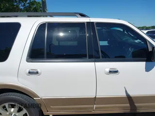 2012 Ford Expedition XLT с VIN 1FMJU1H57CEF46831, выставлен на аукционе IAAI как лот 42078155 с пробегом 232 254 миль миль и . История ставок и продаж доступна на DreamBid. Изображение 13.