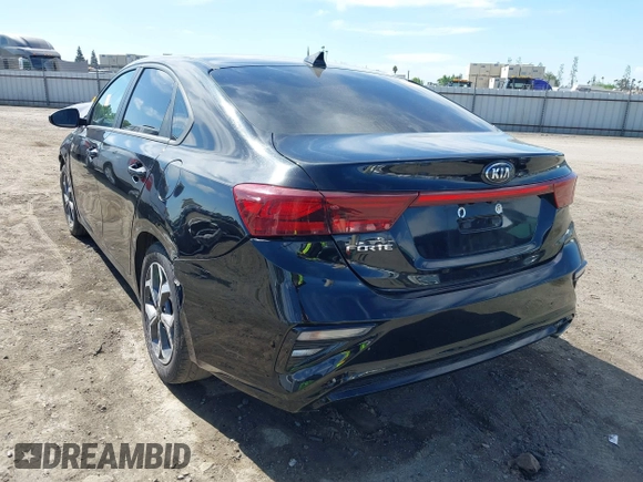 2021 Kia Forte LXS with VIN 3KPF24AD7ME363096, listed as a IAAI auction lot 42019176 with Not Provided miles and . Bid and sale history available at carsss.com. Image 3.