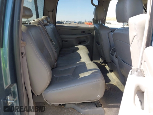 2006 Chevrolet Silverado 1500 LT1 with VIN 2GCEK13T861148180, listed as a IAAI auction lot 42201901 with 461,872 mi miles and . Bid and sale history available at DreamBid. Image 8.