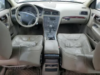 2002 Volvo V70 with VIN YV1SZ58D821075359, listed as a Copart auction lot 54994675 with 146,070 mi miles and Salvage title. Bid and sale history available at DreamBid. Image 8.