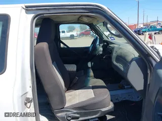 2004 Ford Ranger XL with VIN 1FTYR14U04PA70719, listed as a IAAI auction lot 41802006 with 203,803 mi miles. Bid and sale history available at carsss.com. Image 5.