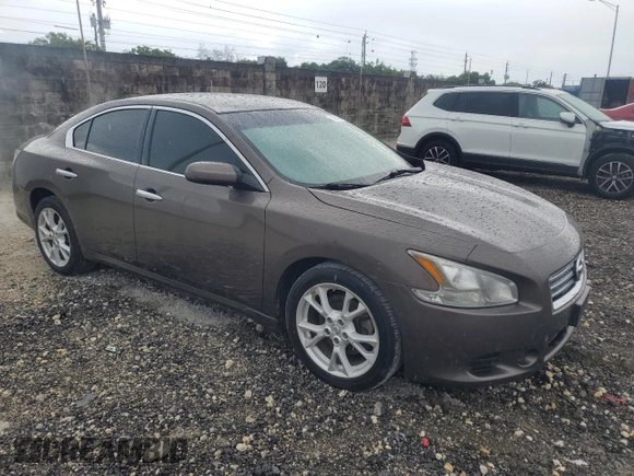 2013 Nissan Maxima S with VIN 1N4AA5AP7DC810889, listed as a Copart auction lot 64614945 with 111,986 mi miles and Clean title. Bid and sale history available at DreamBid. Image 4.