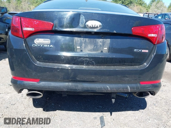 2013 Kia Optima EX with VIN 5XXGN4A77DG216998, listed as a IAAI auction lot 42102377 with 204,354 mi miles. Bid and sale history available at carsss.com. Image 6.