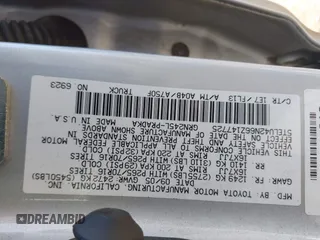 2006 Toyota Tacoma z VIN 5TELU42N66Z147725, wystawiony jako IAAI lot #42097752 z przebiegiem 206 452 mil mil oraz . Historia ofert i sprzedaży dostępna na DreamBid. Obrazek 9.