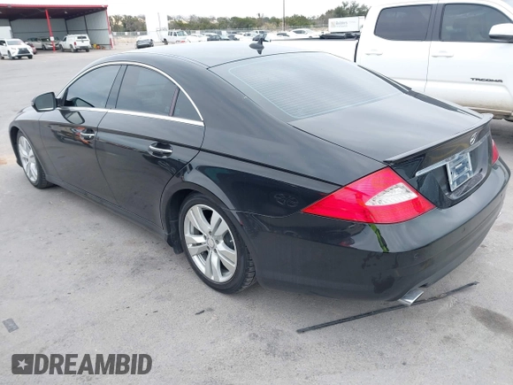 2009 Mercedes-Benz CLS-Class 5.5L with VIN WDDDJ72X99A141289, listed as a IAAI auction lot 41436528 with 126,649 mi miles. Bid and sale history available at carsss.com. Image 3.