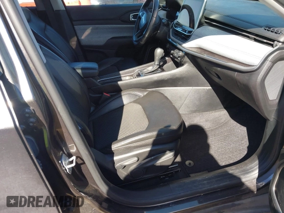 2022 Jeep Compass Latitude with VIN 3C4NJCBB6NT224970, listed as a IAAI auction lot 41689596 with 36,314 mi miles and . Bid and sale history available at carsss.com. Image 5.