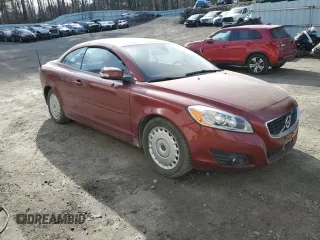 2012 Volvo C70 T5 with VIN YV1672MC9CJ126288, listed as a Copart auction lot 51317364 with 95,626 mi miles and Clean Title. Bid and sale history available at carsss.com. Image 4.