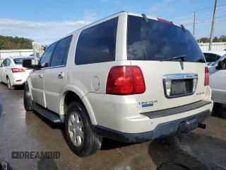 2006 Lincoln Navigator Luxury with VIN 5LMFU27546LJ15292, listed as a Copart auction lot 80434624 with 0 mi miles and Salvage Title. Bid and sale history available at carsss.com. Image 2.