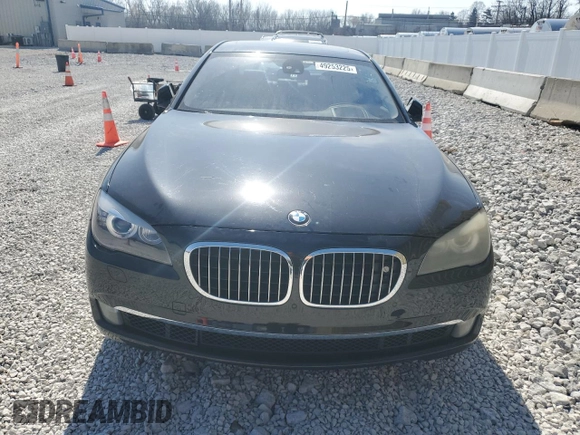 2012 BMW 7 Series 750Li xDrive with VIN WBAKC8C52CC437018, listed as a Copart auction lot 49253225 with 118,063 mi miles and Clean title. Bid and sale history available at DreamBid. Image 5.
