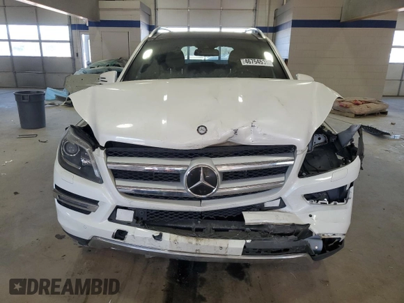 2015 Mercedes-Benz GL-Class GL 350 BlueTEC with VIN 4JGDF2EE3FA476371, listed as a Copart auction lot 46754535 with 148,249 mi miles and Clean Title. Bid and sale history available at carsss.com. Image 5.