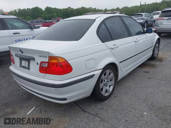 2000 BMW 3 Series 323i z VIN WBAAM3345YFP81628, wystawiony jako IAAI lot #42190751 z przebiegiem 135 970 mil mil oraz . Historia ofert i sprzedaży dostępna na DreamBid. Obrazek 4.
