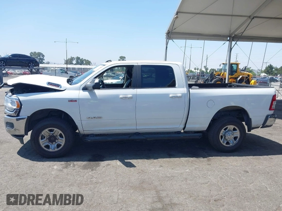 2019 Ram 2500 Big Horn with VIN 3C6UR5DJ4KG519811, listed as a IAAI auction lot 42643850 with 255,461 mi miles and . Bid and sale history available at DreamBid. Image 15.