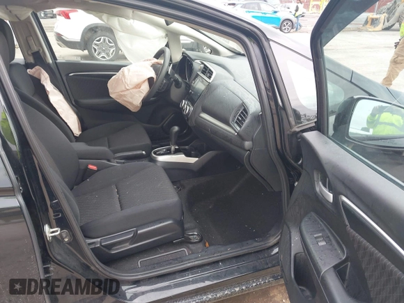 2019 Honda Fit EX with VIN 3HGGK5H82KM713712, listed as a IAAI auction lot 41972552 with 47,831 mi miles and . Bid and sale history available at DreamBid. Image 5.